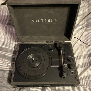 Victrola turntable
